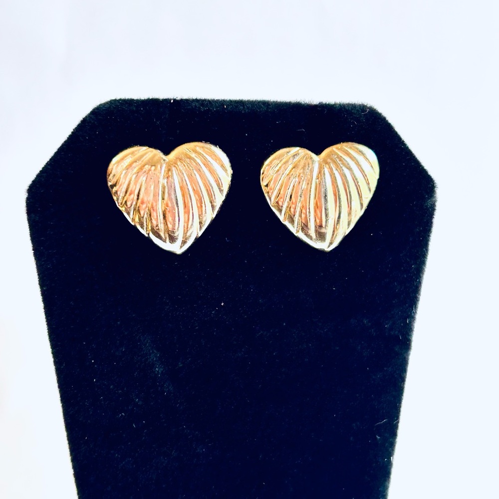 Vintage Gold-tone Heart Earrings
